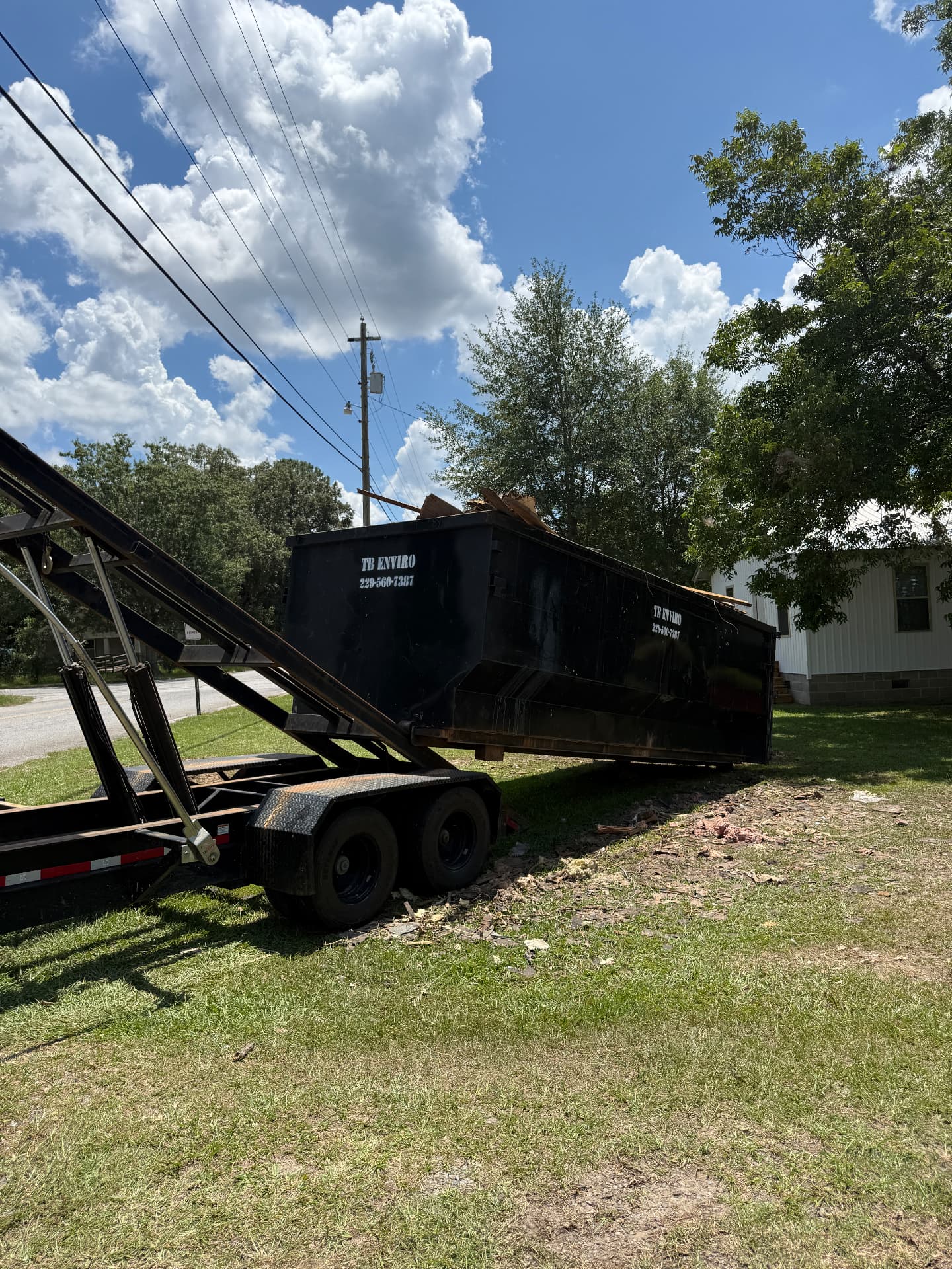 TB Environmental dumpster delivery in Tifton, Georgia